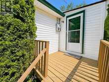 101 CLOVELLY COVE | Georgina Ontario | Slide Image Four