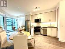 813 - 85 ONEIDA CRESCENT | Richmond Hill Ontario | Slide Image Nine