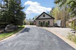 25 LADDIE LANE | Springwater Ontario | Slide Image Three