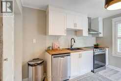 39 EAST BEND AVENUE S | Hamilton Ontario | Slide Image Twelve