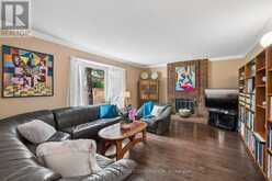 57 DELHI CRESCENT | Markham Ontario | Slide Image Twelve