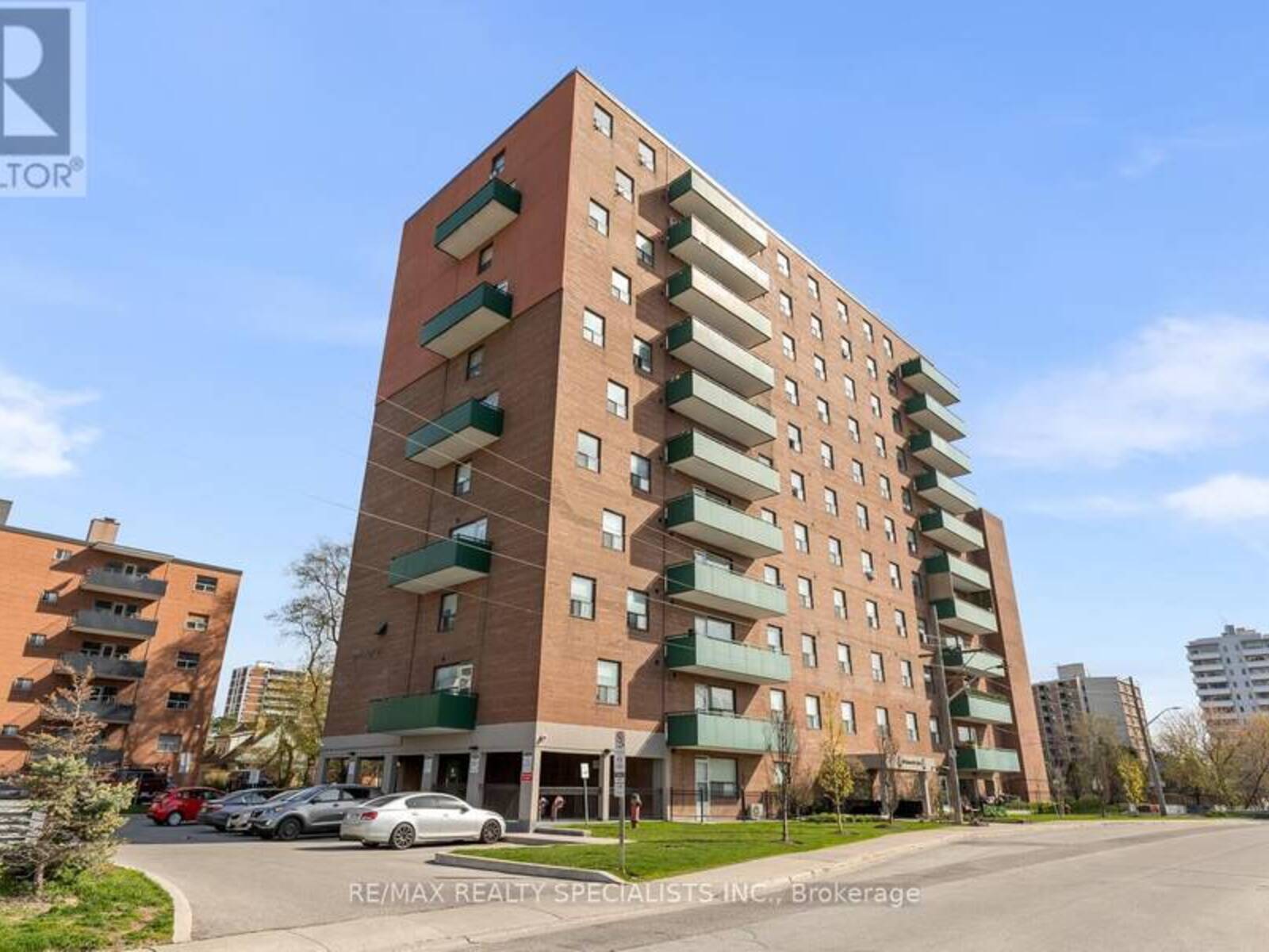 301 - 49 QUEEN STREET, Mississauga, Ontario L5G 4N6