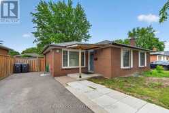 40 DEVONSHIRE DRIVE | Brampton Ontario | Slide Image Three