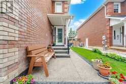 62 RAVENSCLIFFE COURT | Brampton Ontario | Slide Image Two