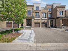 132 ELYSE COURT Aurora Ontario, L4G 2C9