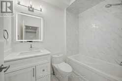 132 ELYSE COURT | Aurora Ontario | Slide Image Nineteen