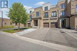 132 ELYSE COURT | Aurora Ontario | Slide Image Two