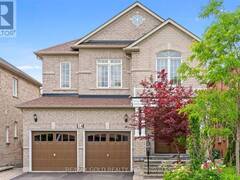 14 DOVEHAVEN CRESCENT Brampton Ontario, L6P 2H7