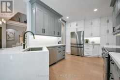 140 WILDWOOD TRAIL | Barrie Ontario | Slide Image Eight