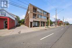 600 UPPER WELLINGTON STREET | Hamilton Ontario | Slide Image Eight