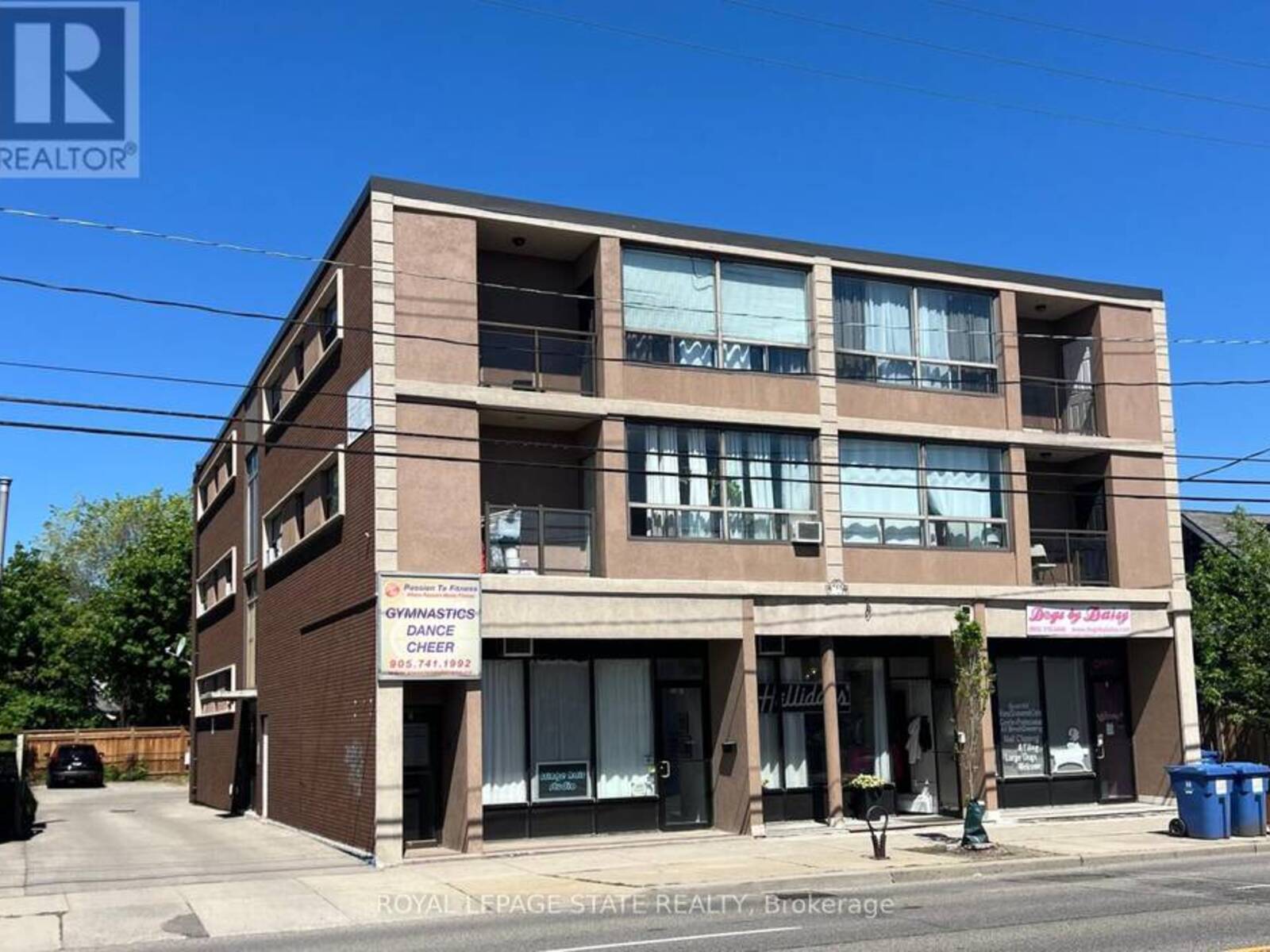 600 UPPER WELLINGTON STREET, Hamilton, Ontario L9A 3P9