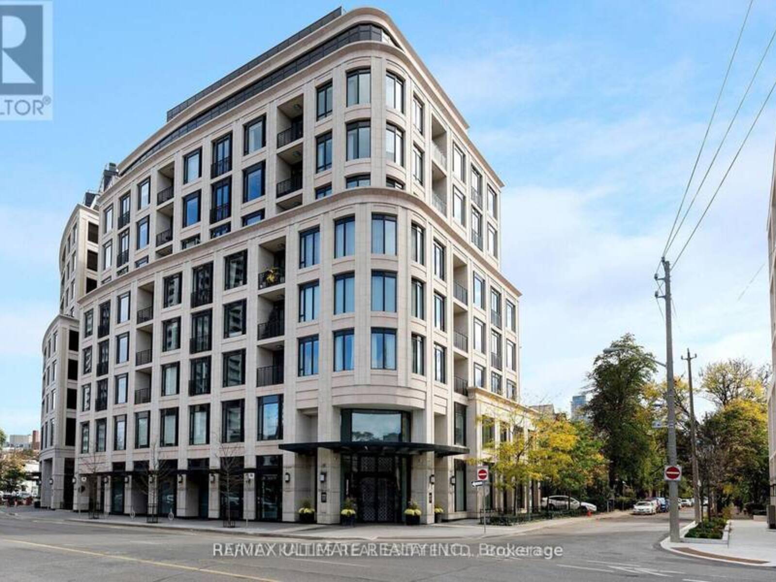 202 - 133 HAZELTON AVENUE, Toronto, Ontario M5R 0A6