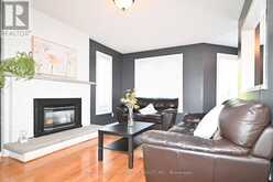 98 CARDINAL STREET | Barrie Ontario | Slide Image Sixteen