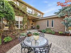 14 ORMANDY COURT Whitby Ontario, L1P 1E8