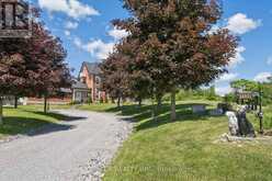 1150 RAGLAN ROAD E | Oshawa Ontario | Slide Image Eight