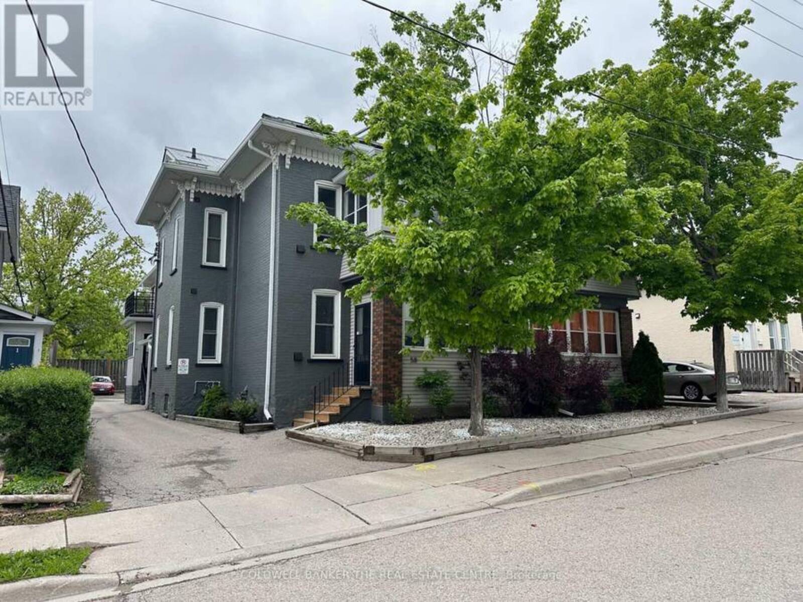 58 MADISON AVENUE N, Kitchener, Ontario N2H 2Z6