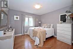 425 EASY STREET | Richmond Hill Ontario | Slide Image Twenty-two