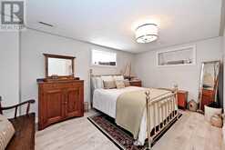 425 EASY STREET | Richmond Hill Ontario | Slide Image Thirty