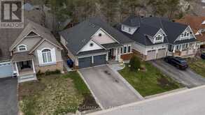 16 OAKMONT AVENUE | Oro-Medonte Ontario | Slide Image Thirty-seven