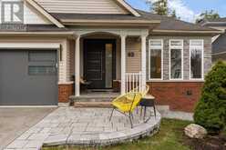 16 OAKMONT AVENUE | Oro-Medonte Ontario | Slide Image Two