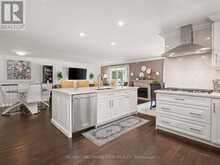 20 DOWNER CRESCENT | Wasaga Beach Ontario | Slide Image Nine