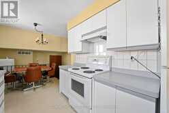 2644 ALTADENA COURT | Mississauga Ontario | Slide Image Ten