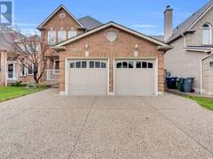 2911 TRADEWIND DRIVE Mississauga Ontario, L5N 6L2