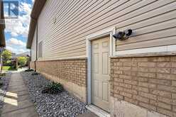18 GATEWAY AVENUE | Smithville Ontario | Slide Image Thirty-seven