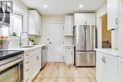 39 MEREDITH CRESCENT | Cobourg Ontario | Slide Image Fifteen
