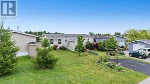 4 HICKORY HOLLOW | Nanticoke Ontario | Slide Image Thirty