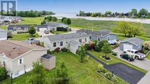 4 HICKORY HOLLOW | Nanticoke Ontario | Slide Image Thirty-five