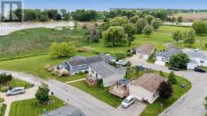 4 HICKORY HOLLOW | Nanticoke Ontario | Slide Image Thirty-six