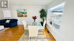 164 GAIL PARKS CRESCENT | Newmarket Ontario | Slide Image Eight