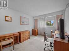 40 GREENWICH SQUARE W | Toronto Ontario | Slide Image Sixteen