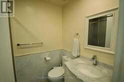 11 - 190 HARDING BOULEVARD | Richmond Hill Ontario | Slide Image Fifteen