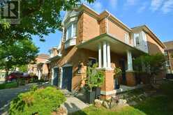 11 - 190 HARDING BOULEVARD | Richmond Hill Ontario | Slide Image One