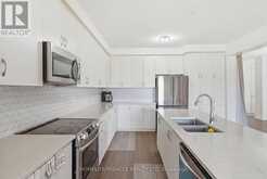 171 HISTAND TRAIL | Kitchener Ontario | Slide Image Seventeen