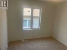 171 HISTAND TRAIL | Kitchener Ontario | Slide Image Nine