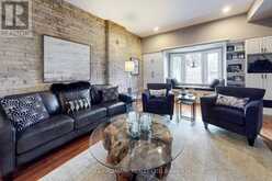 2184 QUEEN STREET E | Toronto Ontario | Slide Image Eighteen