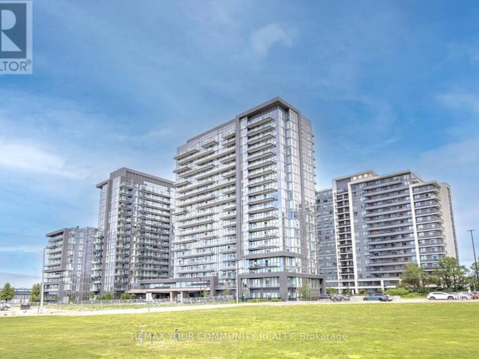 406 - 20 GATINEAU DRIVE, Vaughan, Ontario L4J 0L3