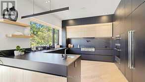 33 THORNY BRAE DRIVE | Markham Ontario | Slide Image Twelve