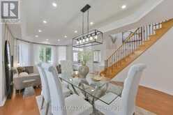 35 STONEHEATH CRESCENT | Markham Ontario | Slide Image Seven