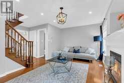 2435 COHO WAY N | Oakville Ontario | Slide Image Ten