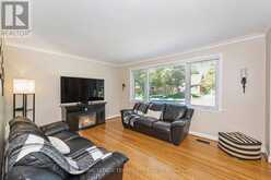 35 JODPHUR AVENUE | Toronto Ontario | Slide Image Six