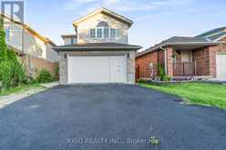 25 BUSH CLOVER CRESCENT | Kitchener Ontario | Slide Image Two