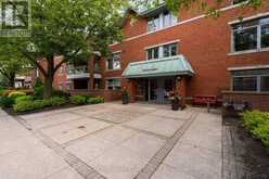 103 - 21 KEMPENFELT DRIVE | Barrie Ontario | Slide Image Two