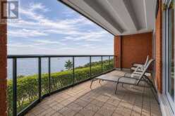 103 - 21 KEMPENFELT DRIVE | Barrie Ontario | Slide Image Three