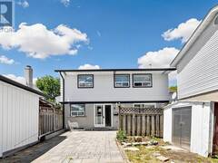 6 HECTOR COURT Brampton Ontario, L6S 1P1