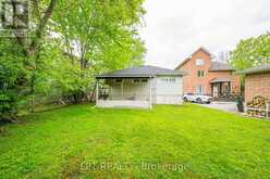 17 LAKE DRIVE E | Georgina Ontario | Slide Image Twelve