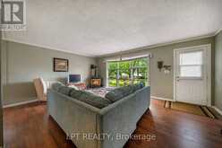 17 LAKE DRIVE E | Georgina Ontario | Slide Image Fifteen